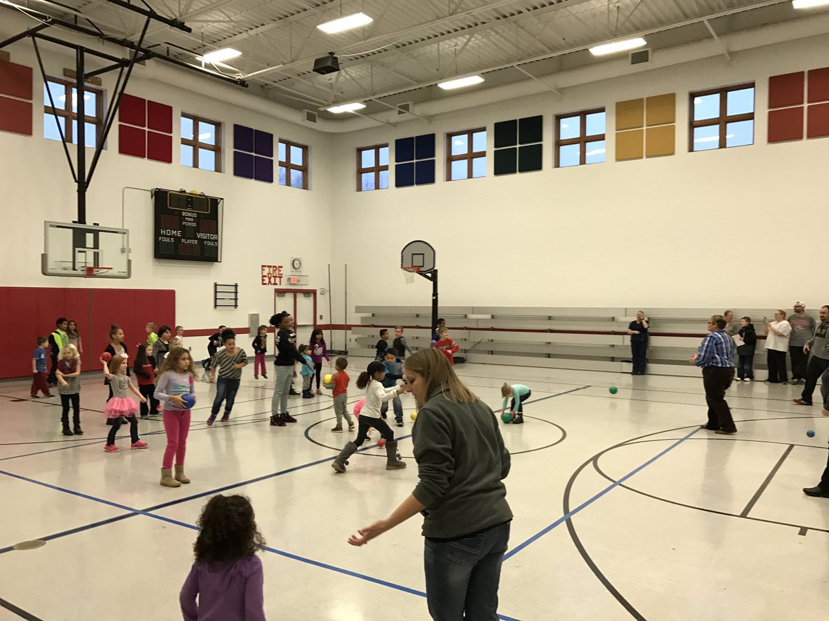 erikabower's tweet photo. @weAREmckinley PTA meeting with family dodgeball! Great turnout! @MCSPresidents https://t.co/XMbrU7zT2K