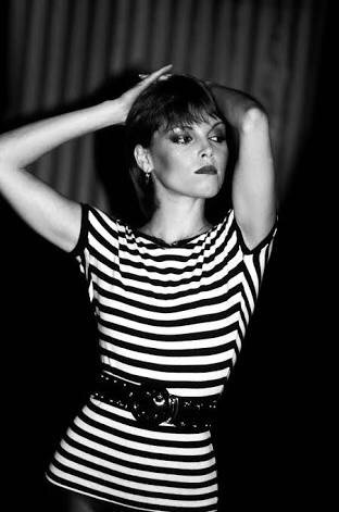 Happy Birthday to Pat Benatar who turns 64 today! So many hits! What\s your favourite? 