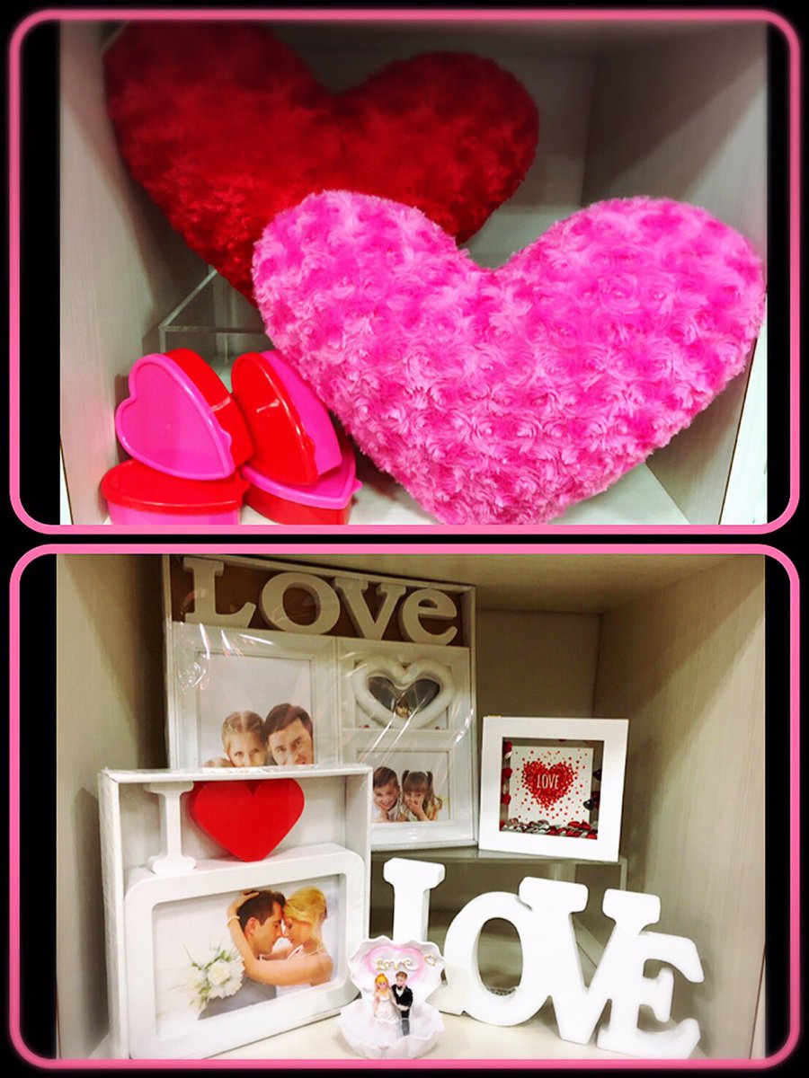 ミカヅキモモコ ミカヅキモモコ オススメ商品本日は関東エリアからオススメの商品をご紹介 Loveモチーフ雑貨 各 300 税 可愛さ満点なハート雑貨でpopなお部屋にしてみませんか オブジェや写真立ては リビングや玄関のインテリアにいかがでしょ