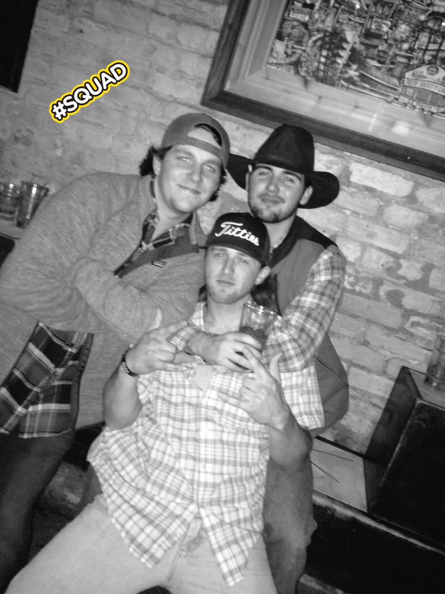 Sillygilly_'s tweet photo. We ride together, we die together. https://t.co/oNUSVg9VBP