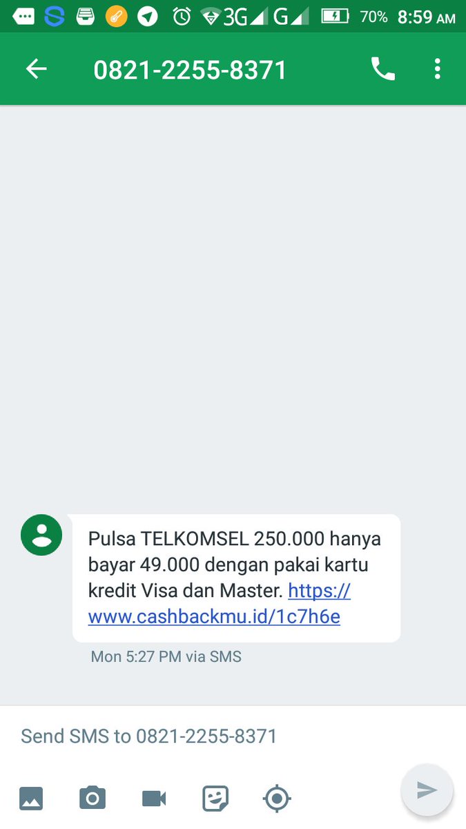 ROYRL's tweet photo. @KeluhanDKI ini sy gak tau harus lapor kemana, penipuan kartu kredit.
Mohon ditindak lanjuti sebelum banyak korban. Cek SMS dibawah ini https://t.co/GNdugNKN93