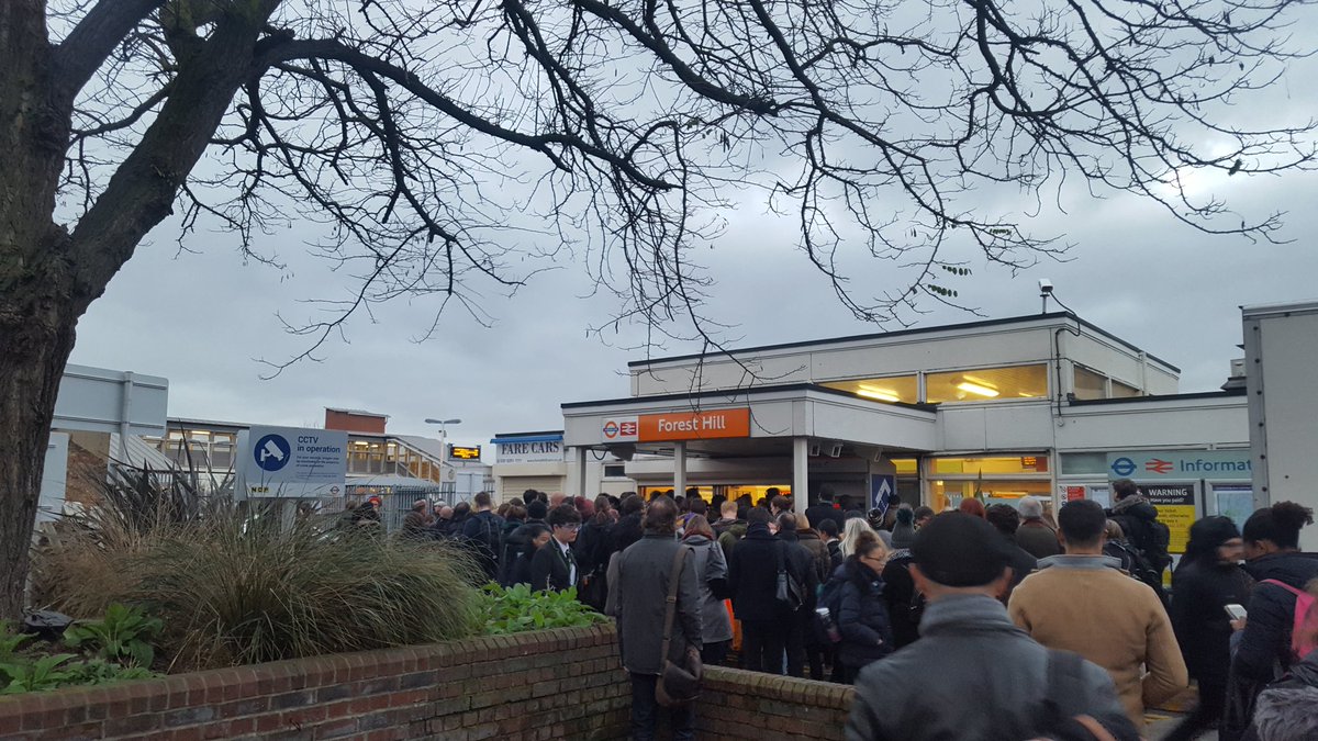 Southern Railway workers launch new three-day strike - ITV News