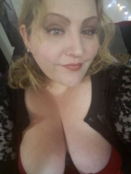 Buy my porn! Pretty please😘 https://t.co/xDoiPuPxdN   #bbw #milf #bigtits #fatpussy #amateurporn #pawg<a href="/tag/bbw"class="tags"><span>#bbw</span></a><a href="/tag/pawg"class="tags"><span>#pawg</span></a><a href="/tag/milf"class="tags"><span>#milf</span></a><a href="/tag/bigtits"class="tags"><span>#bigtits</span></a><a href="/tag/amateurporn"class="tags"><span>#amateurporn</span></a><a href="/tag/fatpu"class="tags"><span>#fatpu</span></a>