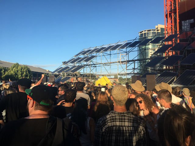 CreatorsProject's tweet image. Dancing in the sunlight at Australia’s only solar-powered music festival: 
bit.ly/2iywZJX @offthegridfest