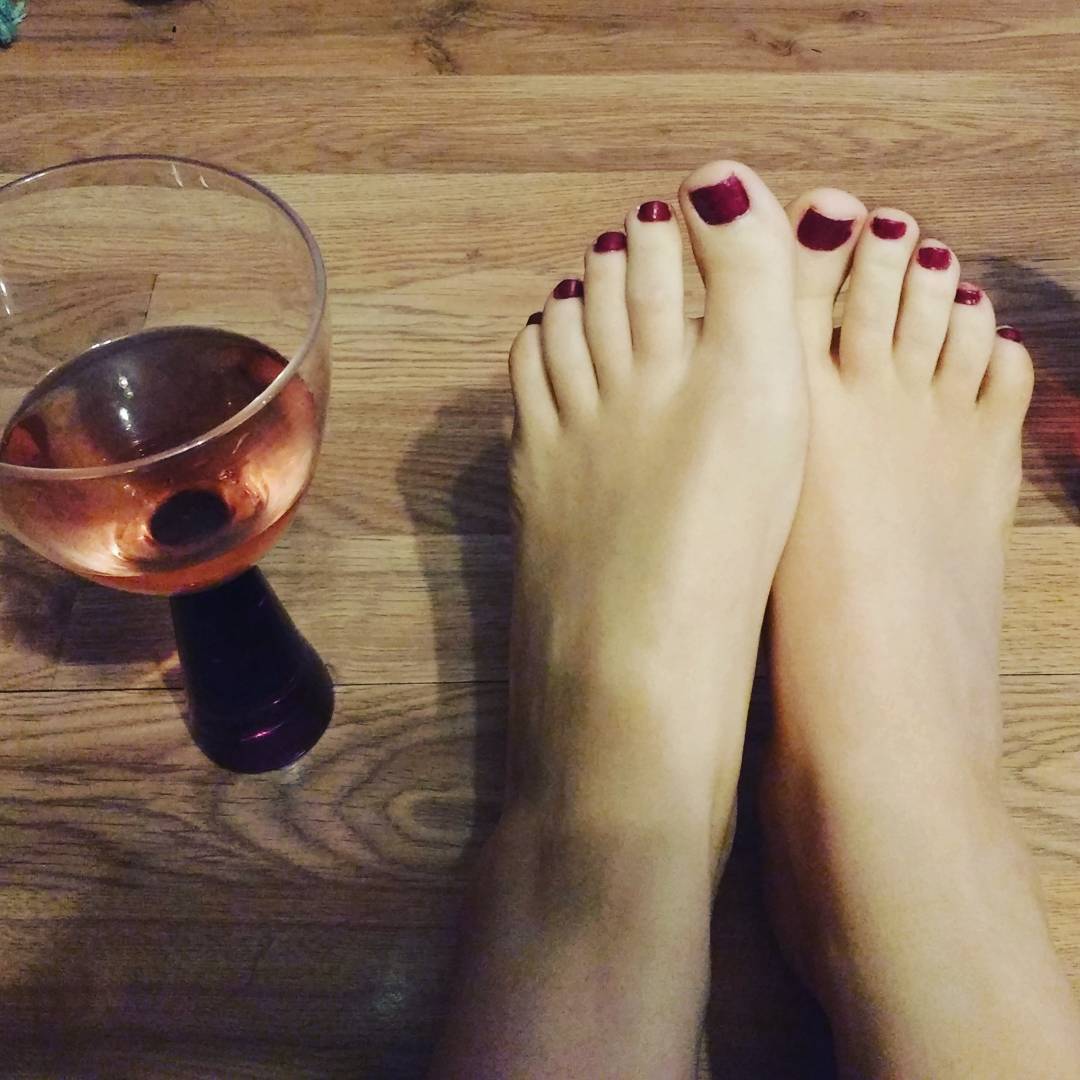 ♔ℝ𝕠𝕤𝕖 𝕋𝕙𝕠𝕣𝕟♔ tweet media