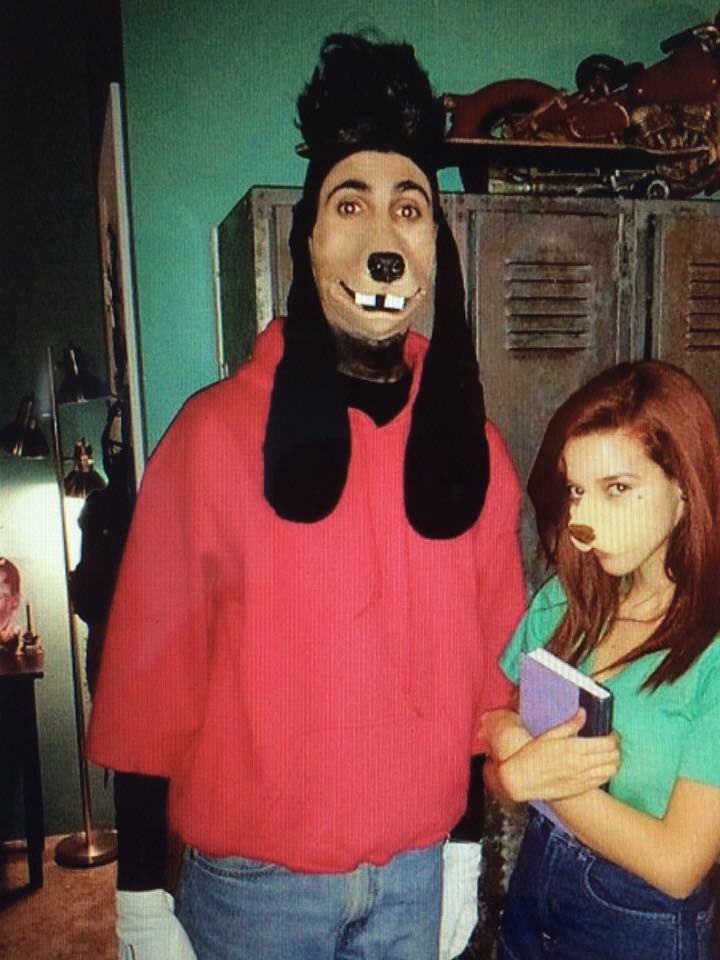 David Schwimmer is looking good these days!