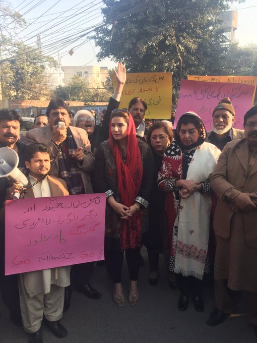 View image on Twitter