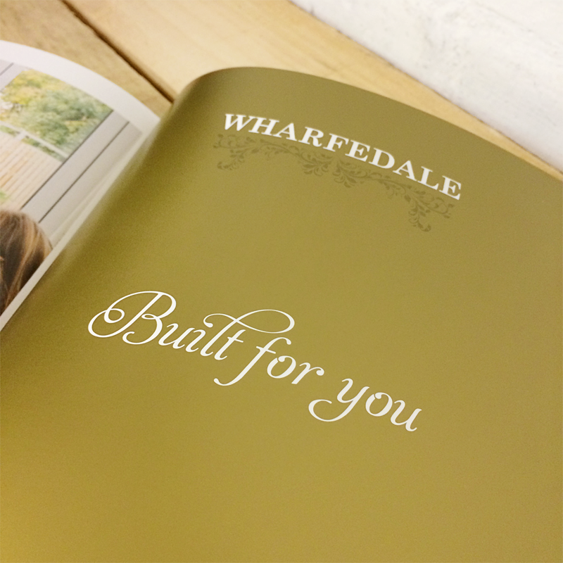 Bowmans77's tweet photo. Peregrina Majestic stock, white/gold foil and metallic ink makes this #ChartfordHomes brochure a very special print! Printed by @Bowmans77 https://t.co/rFayQT2fI6