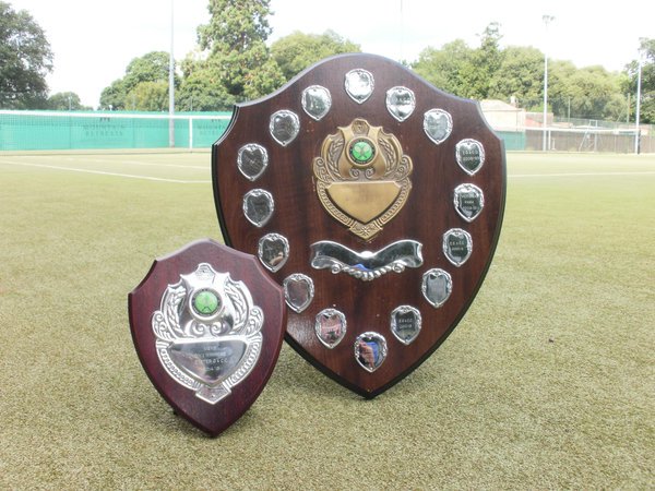 exetergcc's tweet photo. Our men's tennis A team are aiming to secure the winter division 1 title at Teignmouth tonight for the third consecutive year. Good luck! https://t.co/kQXrJEN3uY