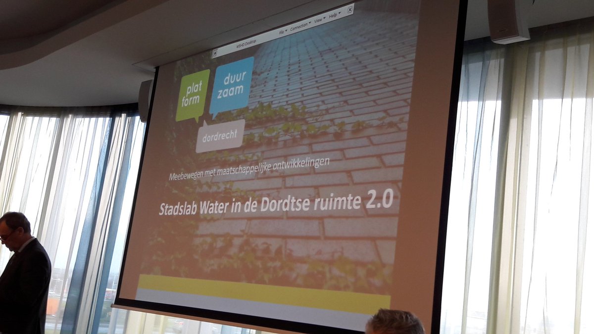 toostenrijk's tweet photo. Bij @hollandsedelta met inspreker   @PlDuurzaam078 @wnederpelt met presentatie aandacht voor waterbeheer in publieke ruimte @CDA_Holl_Delta https://t.co/8wDcNz5qxk