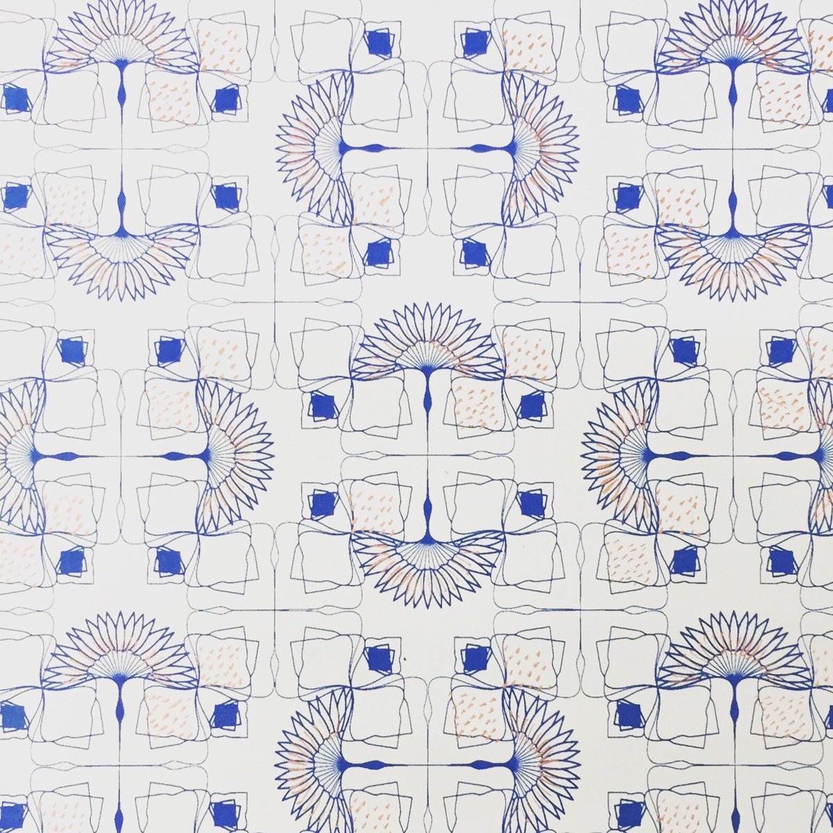 _somethingMADE's tweet image. Copper and bluebirds #pattern #stationeryaddict #blue #copper #wedding #weddingstationery #makersgonnamake #etsyseller #weddinginvitation