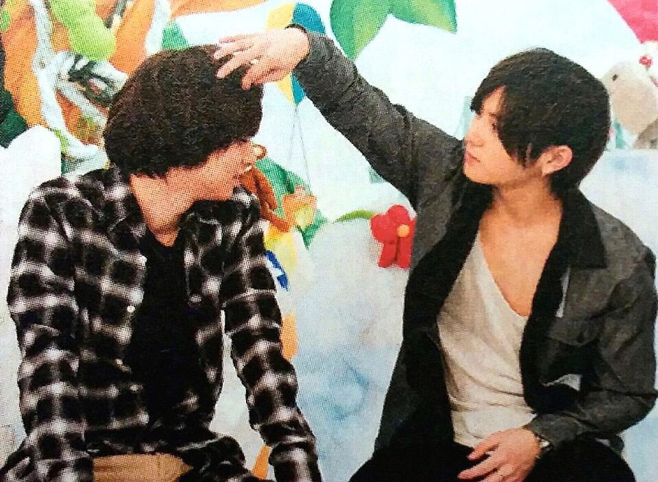 sm_vii's tweet photo. ���野尾ちゃんさ涼介のとこ
『仲いいと思ったことない』って
いってたけど、なにげに
仲よさそうだし楽しそう🐰💭💞

#共感してくれる人RT 
#山田涼介
#伊野尾慧 https://t.co/LHN7ZN0Vp6