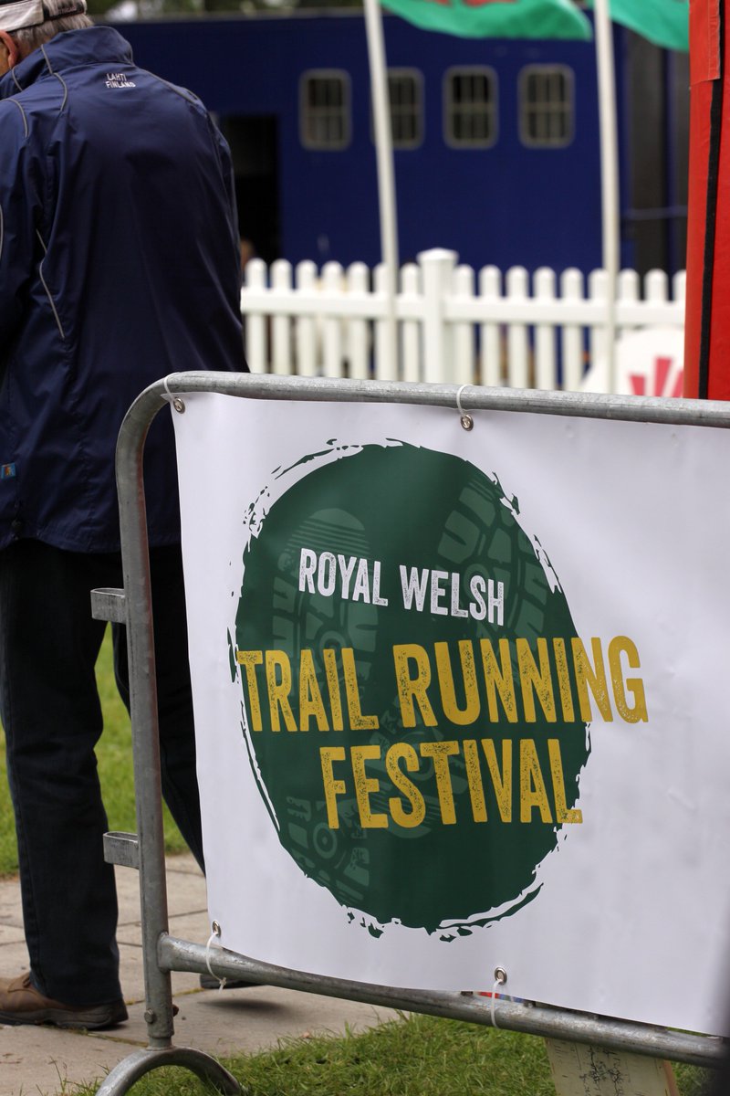 Run4Wales's tweet image. The @RoyalWelshTrail offers stunning half marathon, 10k and family trail races in the heart of Mid-Wales bit.ly/Royal-Welsh-Tr…
