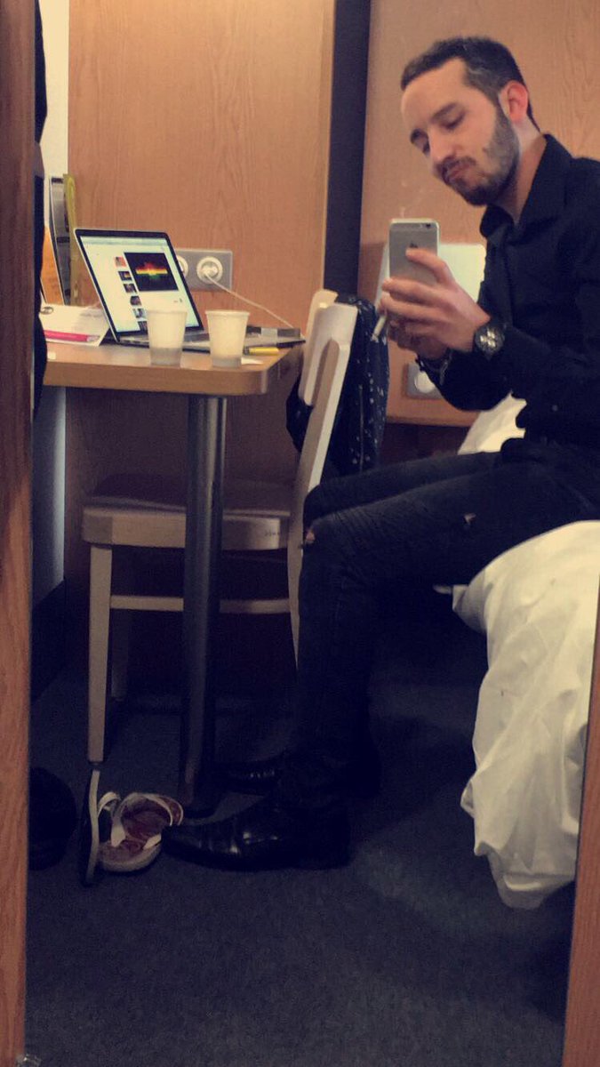 Maxime_Iniesta's tweet image. #ECSCHALLENGE #ETS #MEDIASCHOOL