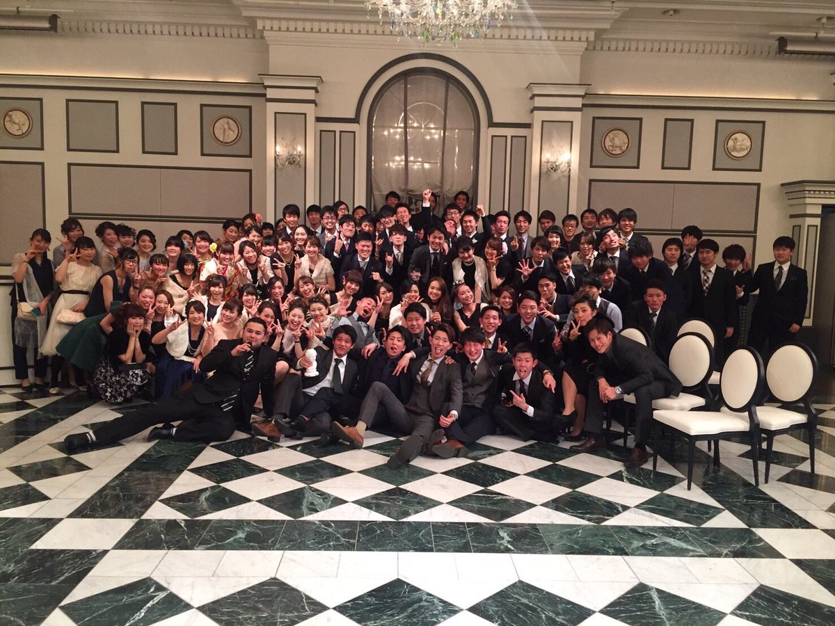 67dream7's tweet photo. 成人式も同窓会も最高だった。今日は学校休んでもーたけど2017年は本気でがんばります💪🏻✌️✌️ 写メ送ってくだーさい。 https://t.co/aYuiVlvPO3