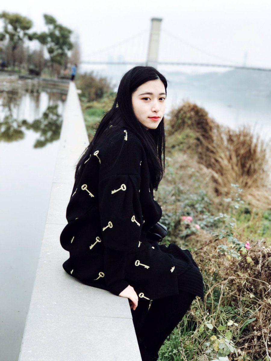 simie_sockszjy's tweet image. 👱🏻‍♀️