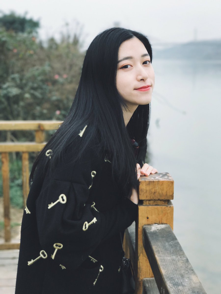 simie_sockszjy's tweet image. 👱🏻‍♀️