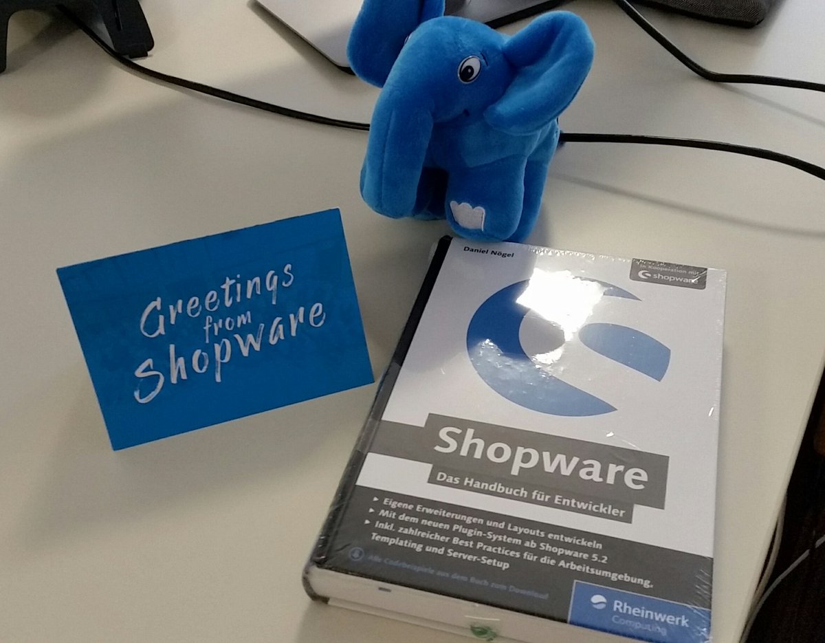 WolvDev's tweet image. The developer handbook arrived! Thanks @shopware I always wanted a blue elefant :D
#developersguide