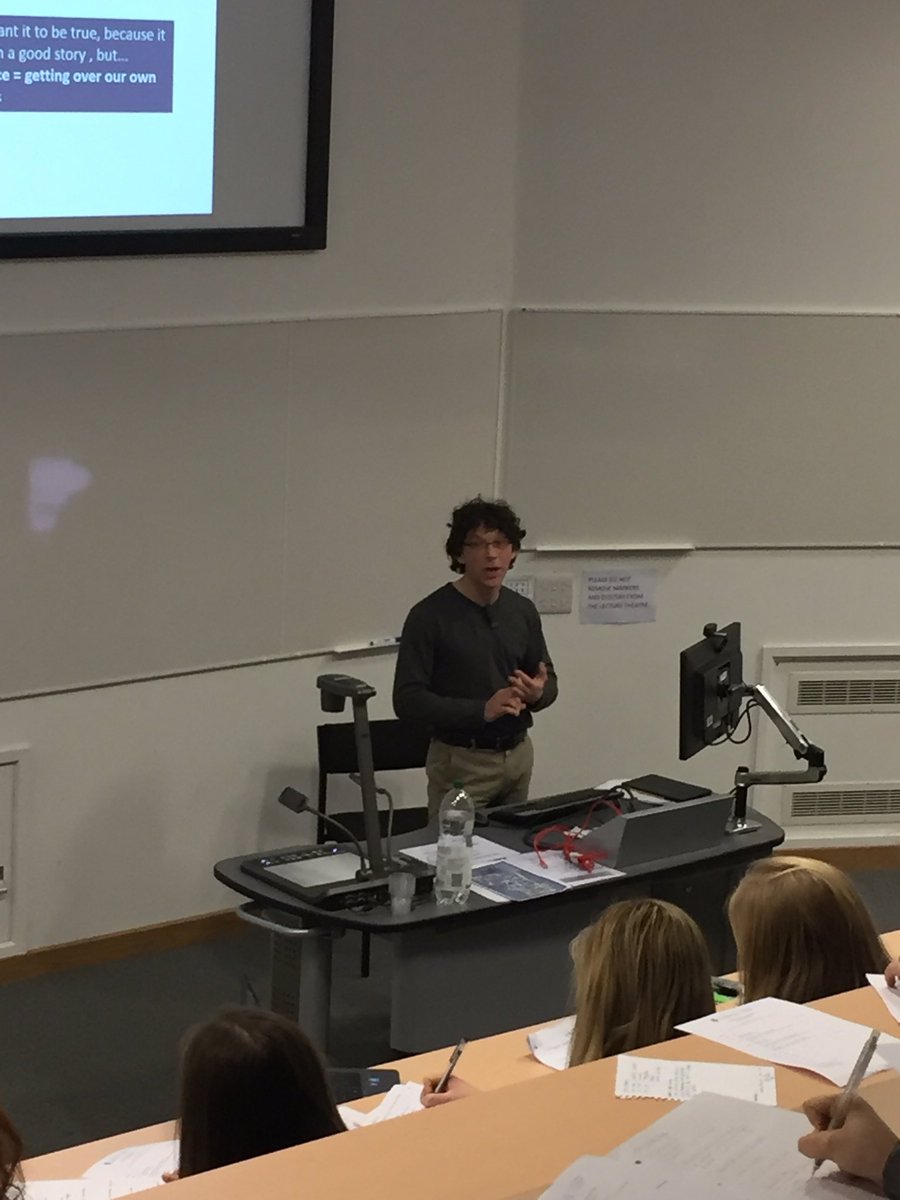 ShrewsburyBiol's tweet image. @raphavisses asking our Lower Sixth some big questions #whatisscience?