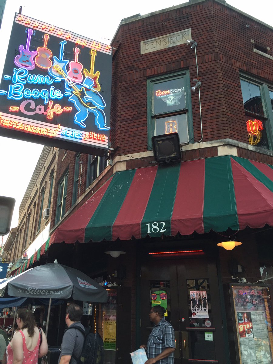 DoetsElske's tweet photo. Travel 2 #memphis #bealestreet check onze #reiservaring https://t.co/ArET9V0PYe @JanDoetsReizen @DoetsCommunity https://t.co/HiFQJgQgq1
