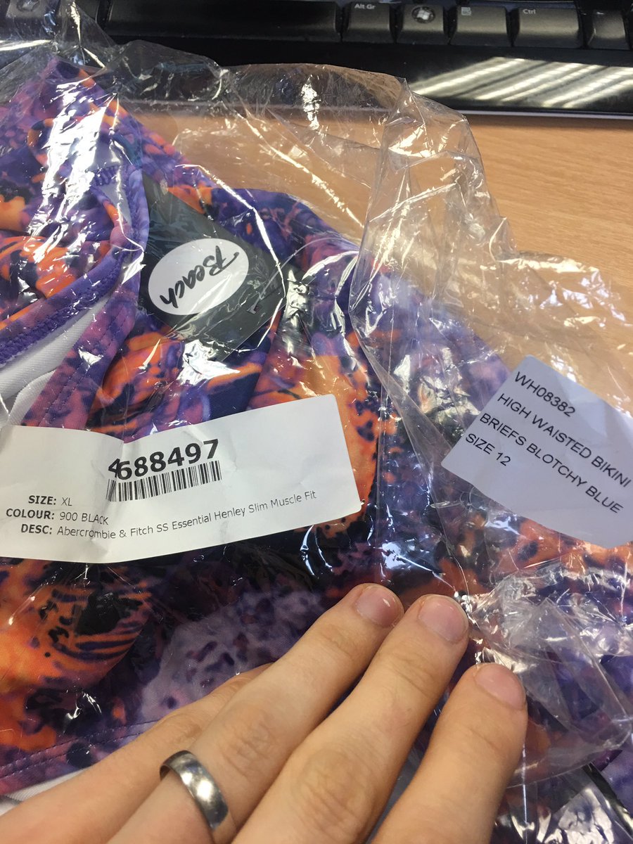 @ASOS I am not sure that the item in the bag is the mens t-shirt I ordered, I dont think a bikini is for me...