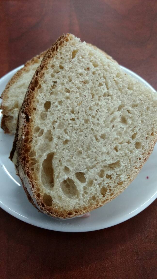 manolobakery's tweet photo. ¡Buenos Días! Amaneciendo con Full energia, el desayuno de hoy ~Pan de Pages~ típico en las mesas Catalanas #Pan #Bread #PanArtesanal #Chile https://t.co/qqcne0SNc1