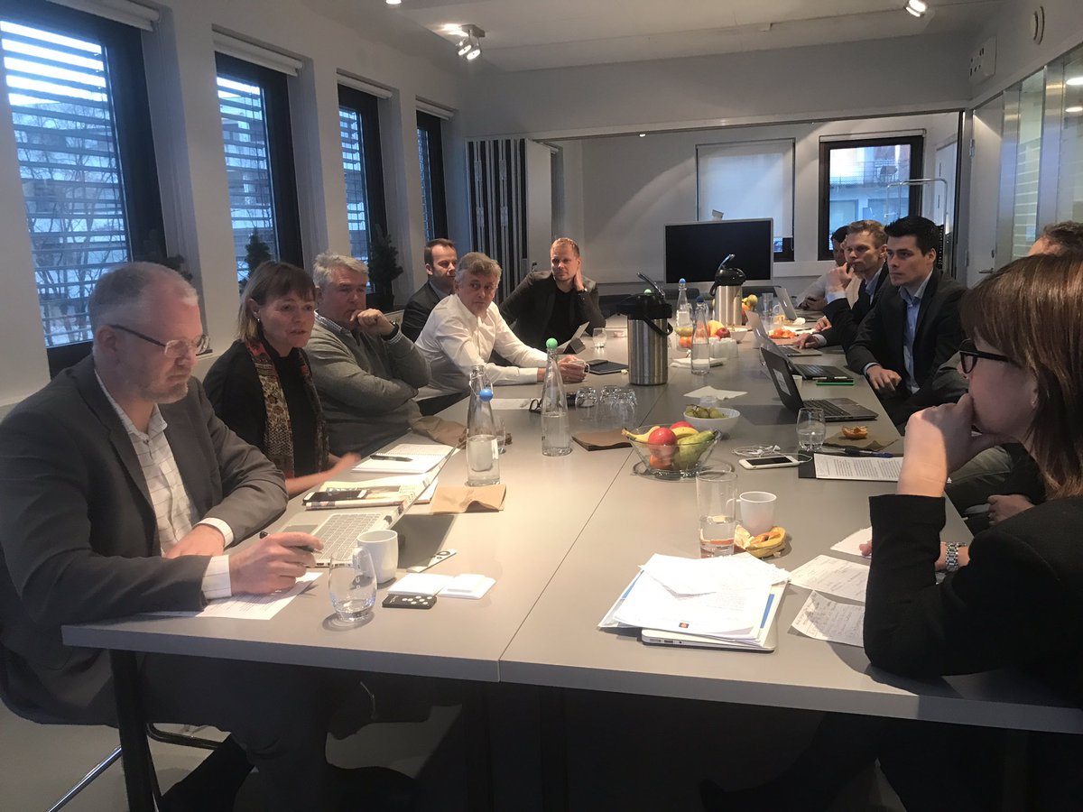 IKTNorge's tweet photo. .@erna_solberg holder toppmøte om digitalisering i morgen. IKT-Norges medlemmer forbereder sine digitale råd. @Statsmin_kontor #itpol https://t.co/x2Ya6XCOvy