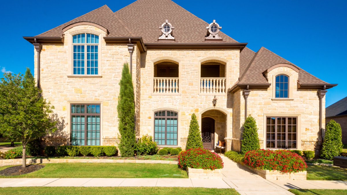 JonAAtwood's tweet photo. Lovely garden villa #atwoodcustomhomes #interiorcollection #carillonsouthlake https://t.co/3tYv7GmwhF