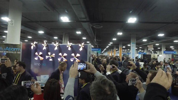 chboursin's tweet image. #socialmedia Quels sont les comptes #Twitter influents du #CES2017 maddyness.com/entrepreneurs/… par @bymaddyness cc @GroupeLaPoste