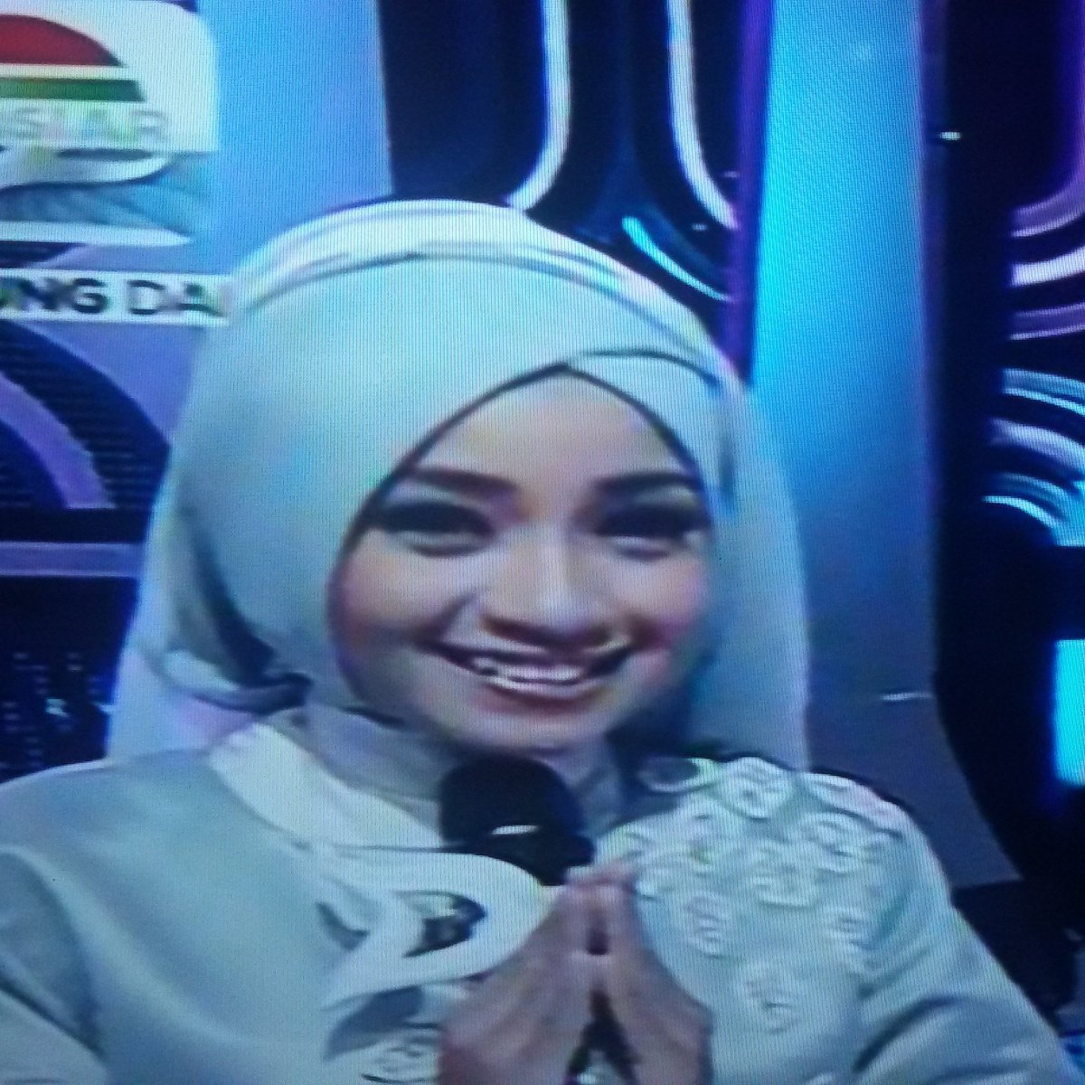 Cunkrink9's tweet photo. Ayo dukung wakil dari kita lur....kelahiran purwokerto tinggal di klaten...

#Sheila DA4 #Indosiar https://t.co/UILeW1gIro