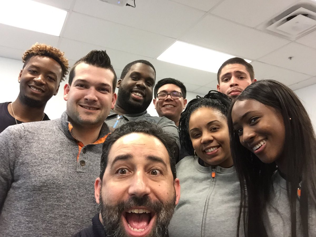 JMofTU's tweet photo. #TUproud first graduating class of 2017!!! #Silverspring4wardthinkers https://t.co/YpcabmSNVW