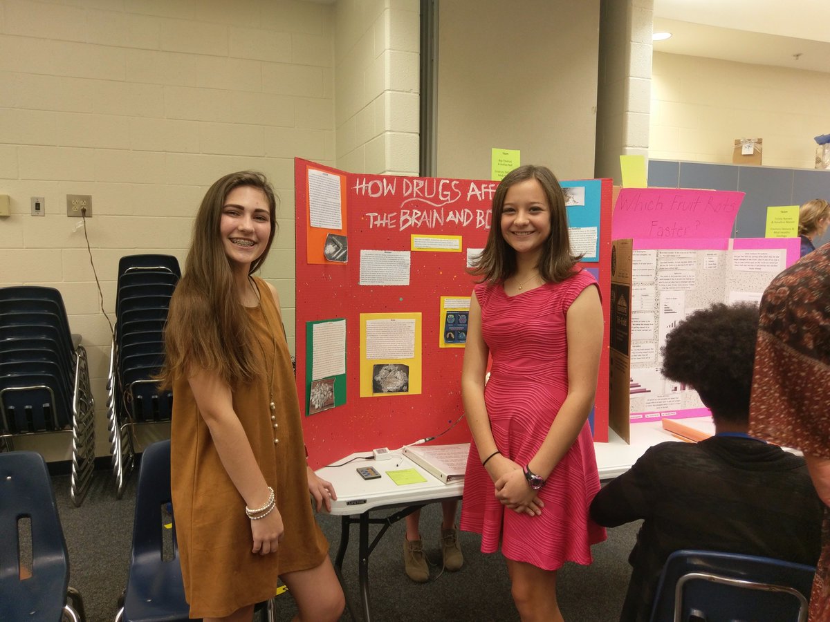 brittymat's tweet photo. Dent Middle School Interactive Science Fair! Kudos to all the students!!!!! https://t.co/ZpdXkvjDQh