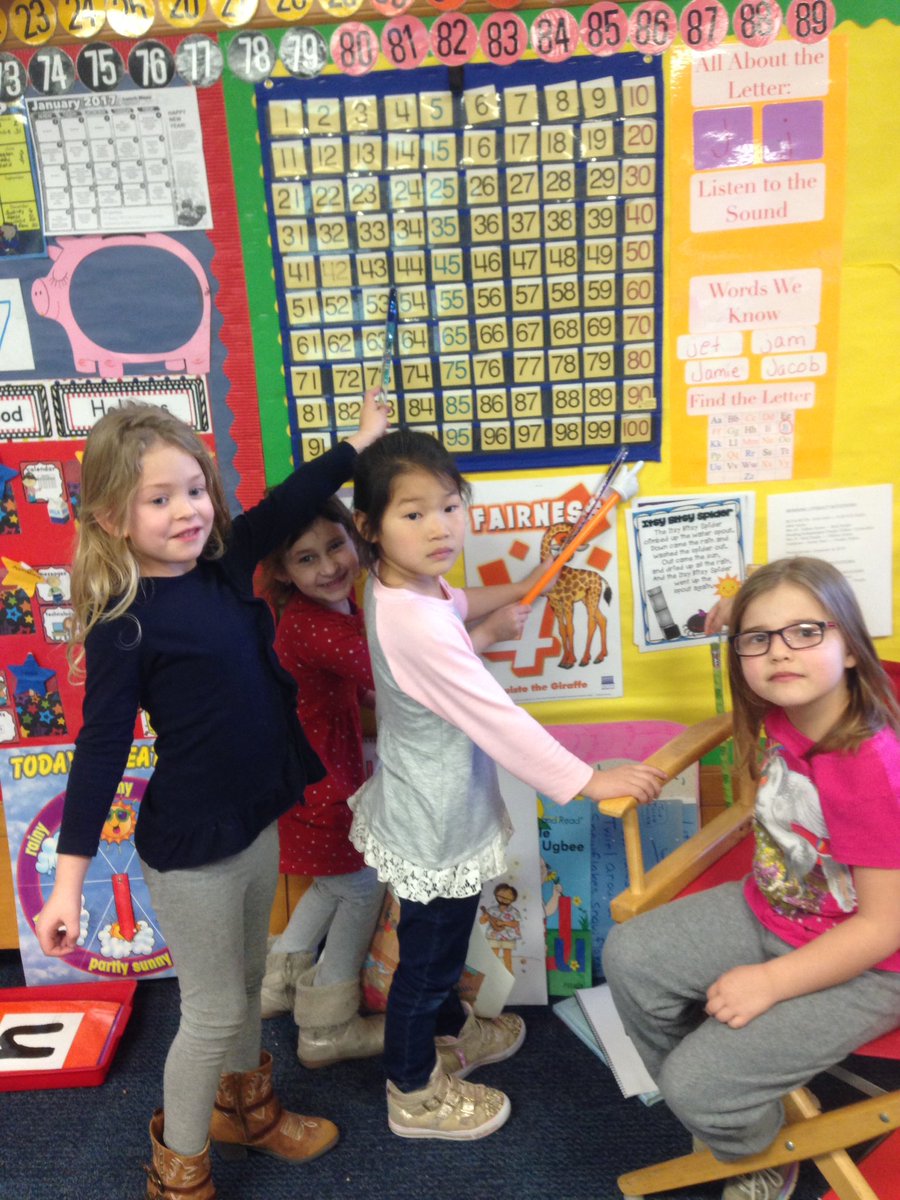 SandyRempel's tweet photo. Play in K...rock observing, counting, technology, math skills! #uvlearn #Kinderchat https://t.co/hRR2KzpekP