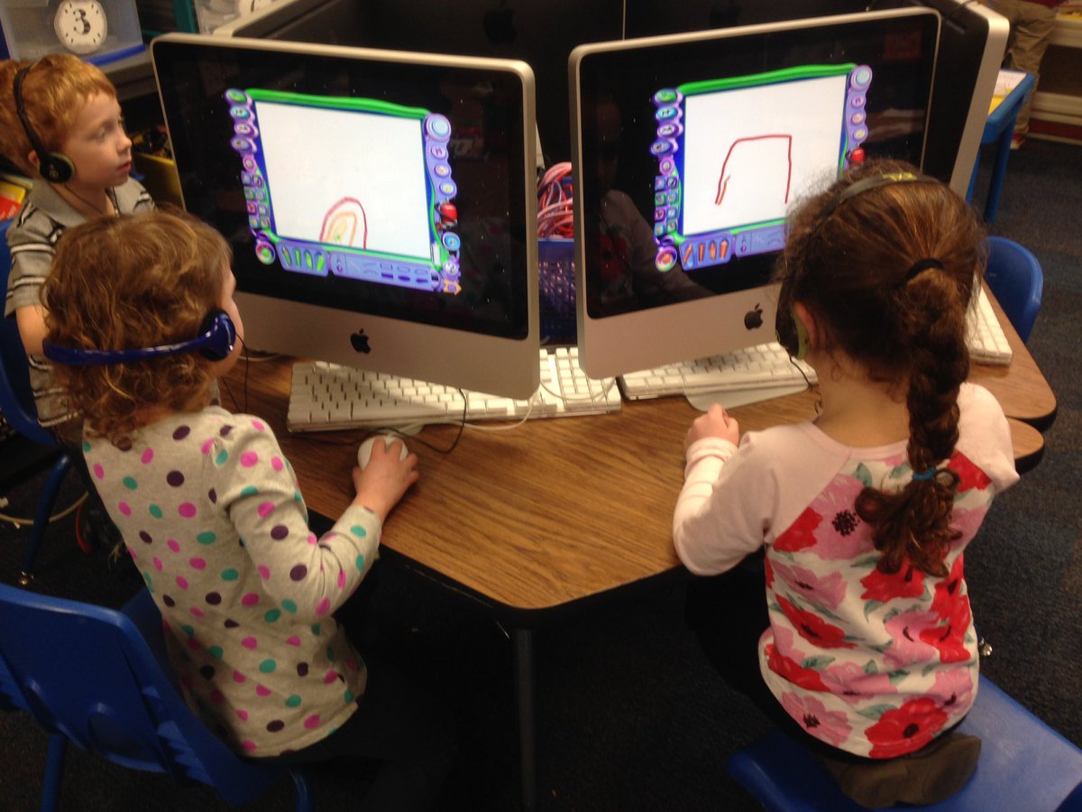 SandyRempel's tweet photo. Play in K...rock observing, counting, technology, math skills! #uvlearn #Kinderchat https://t.co/hRR2KzpekP