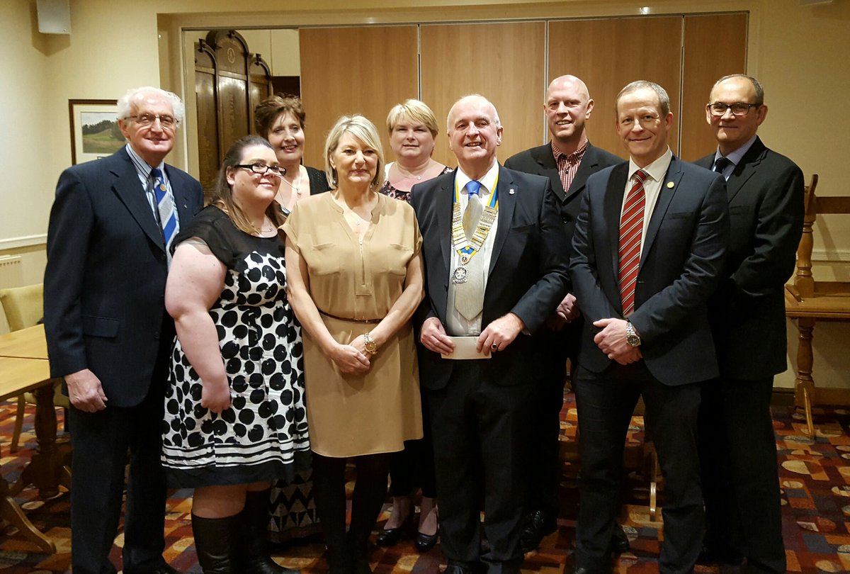 Oldham Metro Rotary tweet media