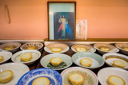 lakukstudio's tweet photo. #SpiritualFlavours exhibition @ The Festival of Political Photography 2017 #PVF2017 @valokuva_museo @suburbanfaith
https://t.co/4Xe3ypVMc4 https://t.co/PpbEOzEkAi
