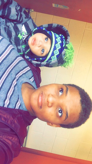 Lol different filters. Same people. #parkday with the kiddos https://t.co/ORrjQDFZl0<a href="/tag/parkday"class="tags">#parkday</a>