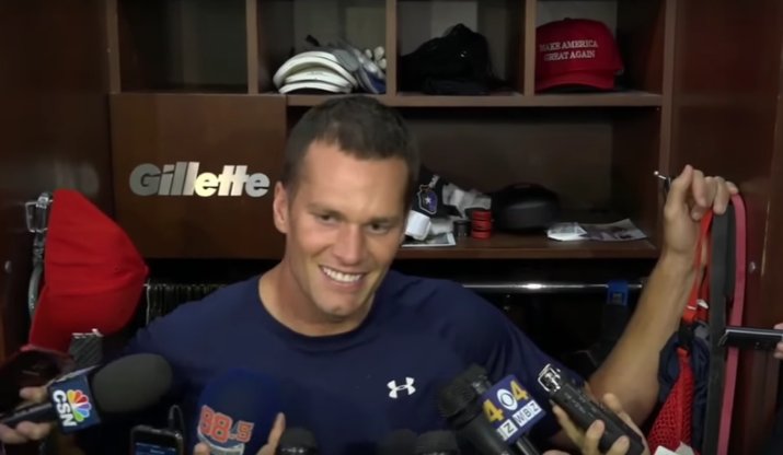 TheOpenField_'s tweet image. Donald Trump and the New England Patriots - Why This All Matters

@mikeyfowler18 on the power of branding. 

READ: bit.ly/2jbUWWU