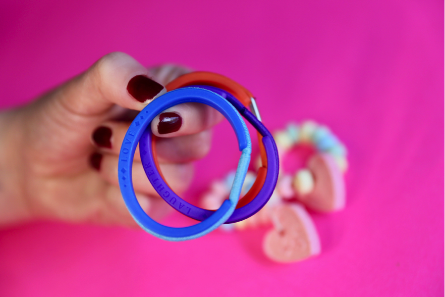 MyHTBracelets's tweet photo. 💙💜❤️ #HairTieBracelets https://t.co/OqwmD8bCQs