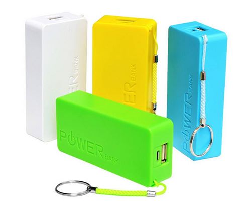 AMDesignB's tweet image. Cargador Portátil Power Bank, 15000 Bs. Cargue su Celular donde quiera que esté Ya con esta Herramienta.