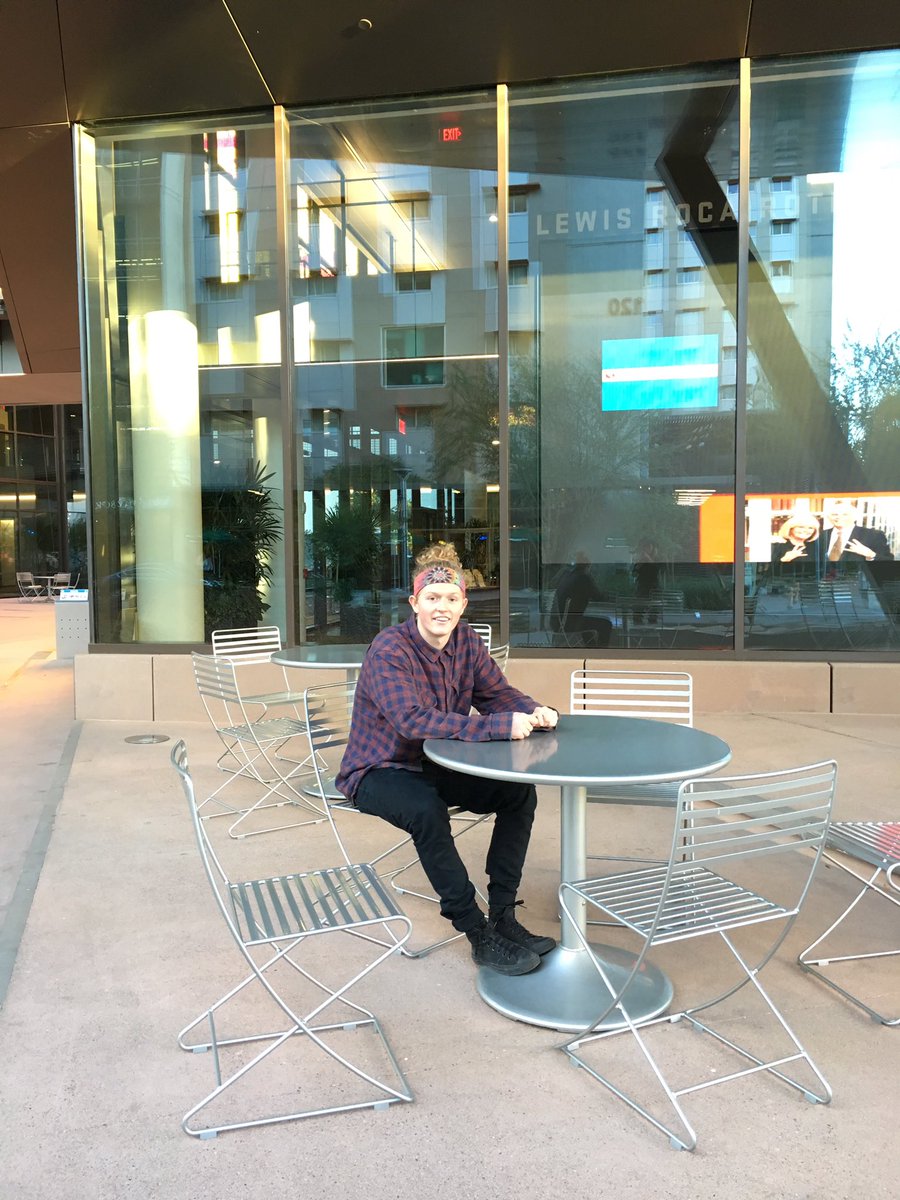 mckenzie_wurtz's tweet photo. Our favorite spots downtown: The ASU Law building and the Arizona Center https://t.co/LBfvEqyPKA