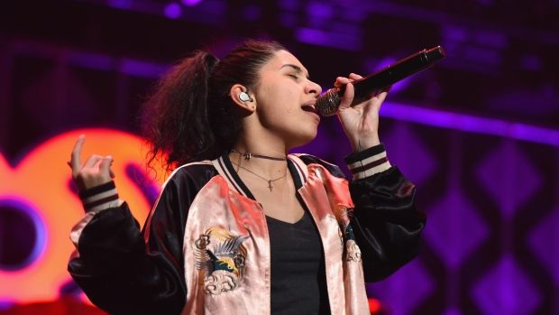 maxpopevents's tweet photo. How amazing is this?! Catch @alessiacara performing on #SNL this Feb 4th! 😍  https://t.co/LId8LnIKDt https://t.co/xSdZH7PoaU