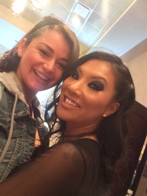 Always love when I get to see this talented lady! @AsaAkira looking fly as always #AEE @AEexpo #2017<a href="/tag/aee"class="tags"><span>#aee</span></a>