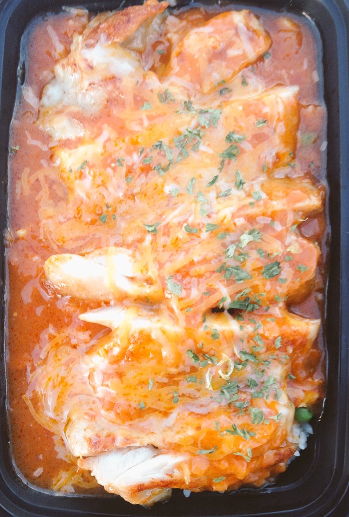 Tuesday is here and so are we <a href="/OtG/">(*ﾟ∀ﾟ*) ひゃん</a>:Cupertino! We got "Tangy Tomato w/ Grilled Chicken" from <a href="/HongryKong/">Hongry Kong</a> 5-8pm