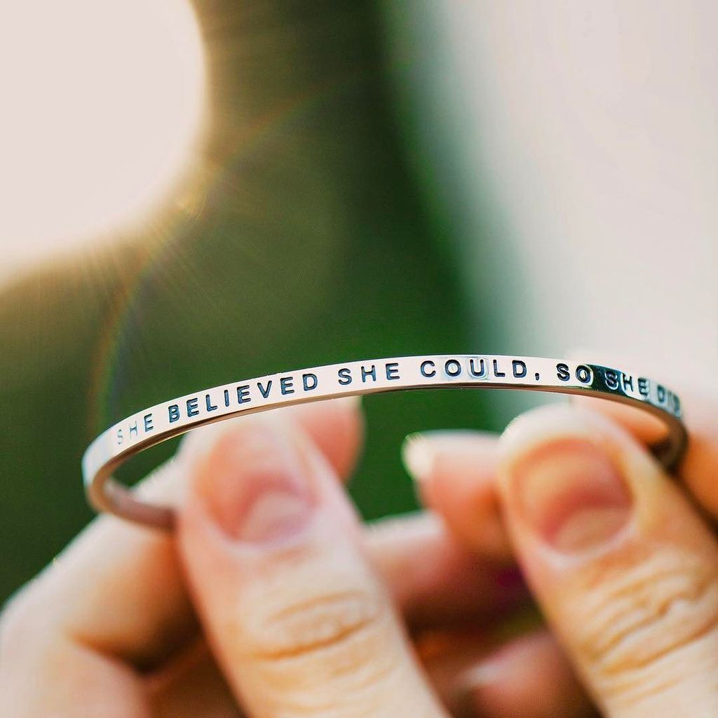 mantraband's tweet photo. She believed she could, so she did 💕 #mantraband https://t.co/LT0mr0v4vH https://t.co/z4vQz8YF73