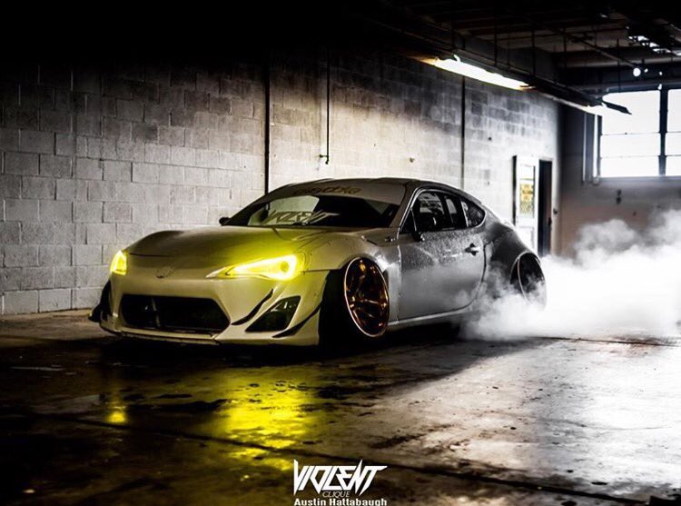 TunerScene's tweet image. Burn em 🔥