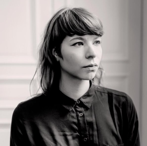 Introducing my new crush for 2017, <a href="/CalypsoValois/">Calypso Valois</a>. Check out the  video for her brilliant new single bit.ly/2jr93sm. Jx