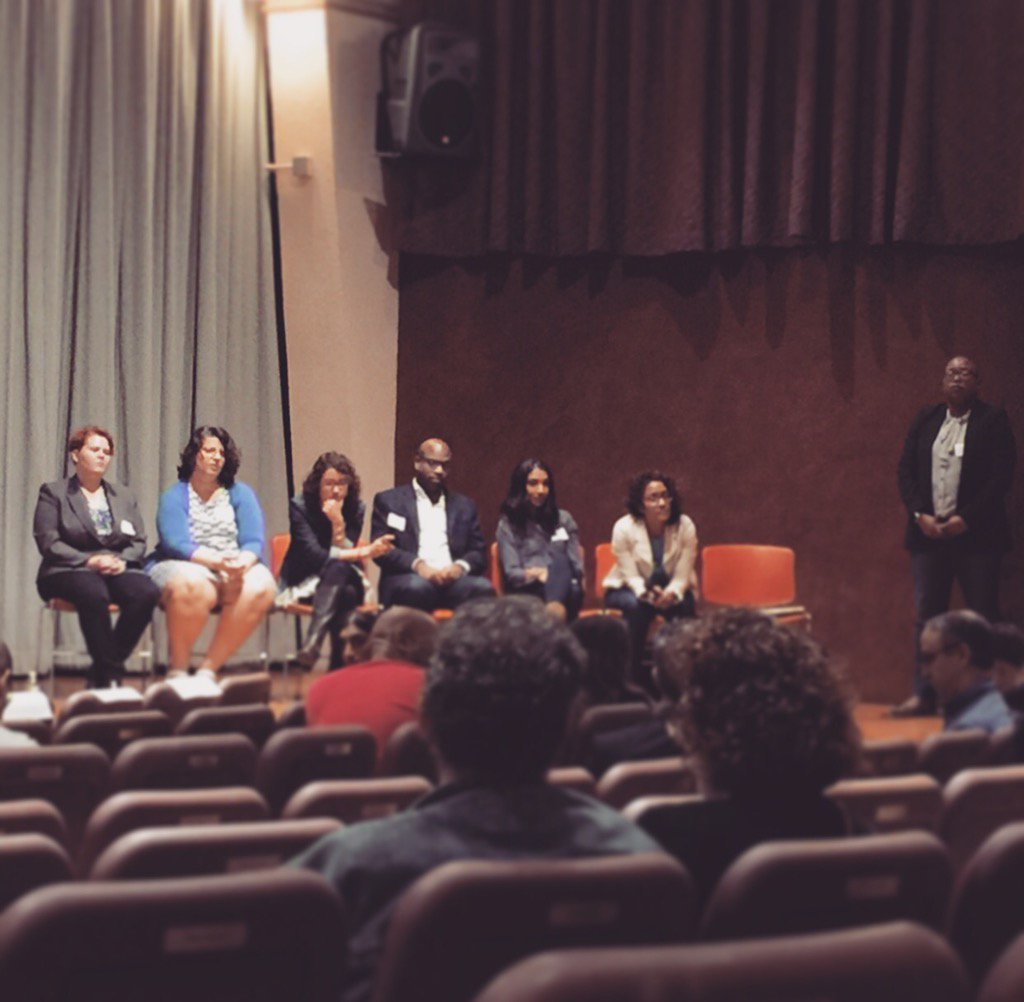 _3POINT14_'s tweet image. Great documentary &quot;Code: Debugging the Gender Gap&quot; &amp;amp;great panel discussion #GirlDeveloper #CodeArt #Miami #developer