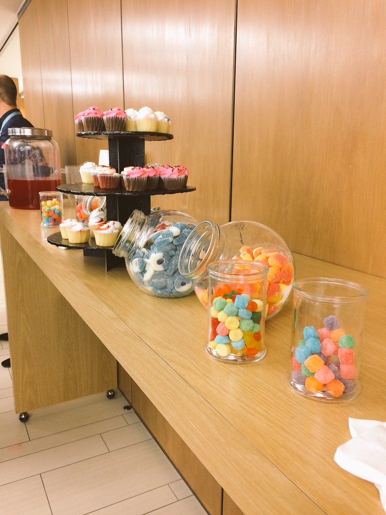 JocelynAlexPR's tweet photo. Thanks @atbfinancial for the candy, it was 👌🏻#ATB101 https://t.co/BDT1PgB7dv