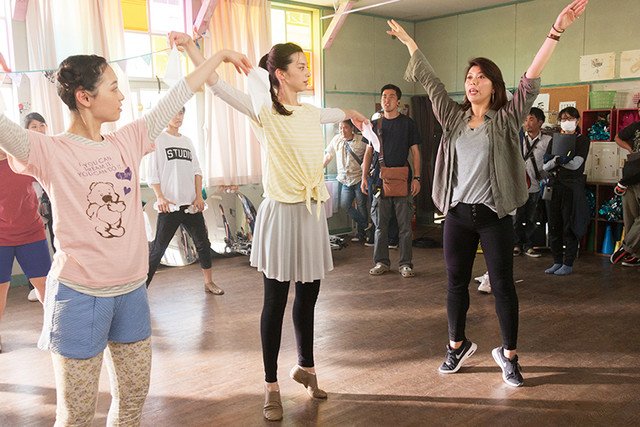 映画ナタリー Auf Twitter 広瀬すず 中条あやみがダンスを猛特訓 チア ダン 新写真6点 T Co 9dkssv5n36 広瀬すず 中条あやみ